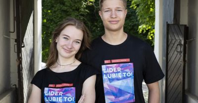 Ruszają zapisy do Akademii Liderów Fundacji Świętego Mikołaja. Pokolenie Z przełamuje samotność