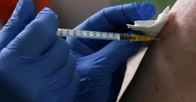 Od 1 października refundacja szczepień przeciw HPV dla osób 18-26 lat